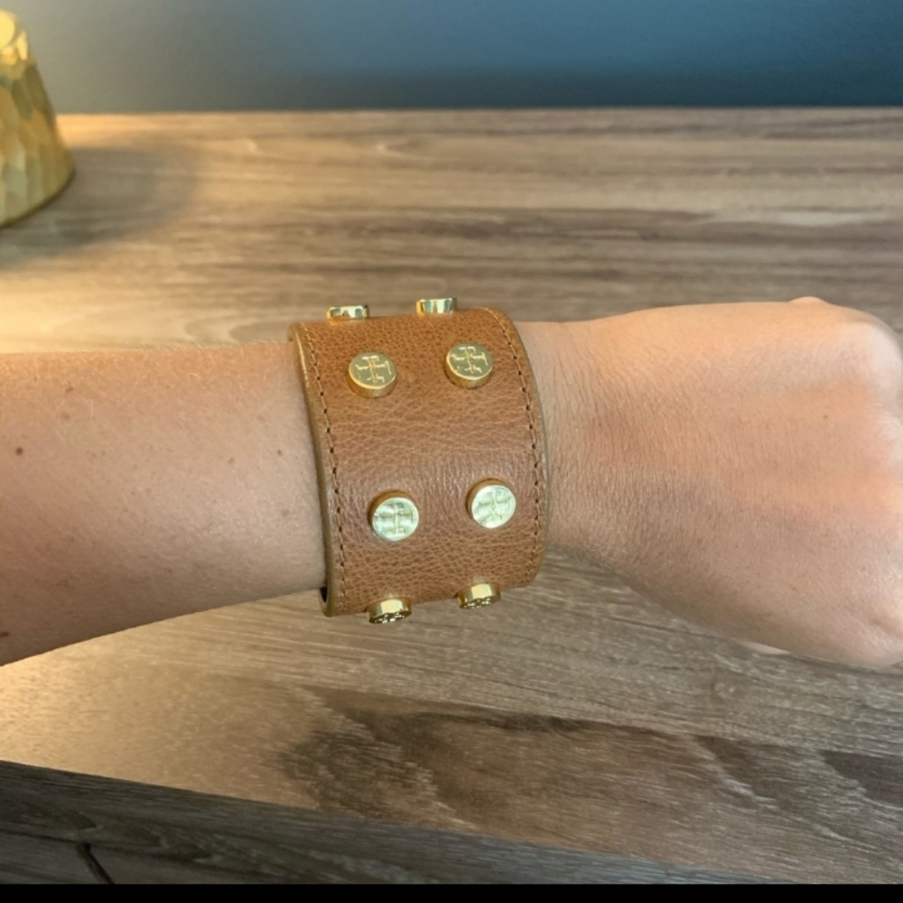 Tory Burch Stud Cuff - Picture 1 of 3